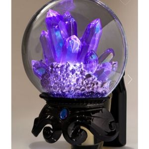 Bath and Body works crystal ball wallflower